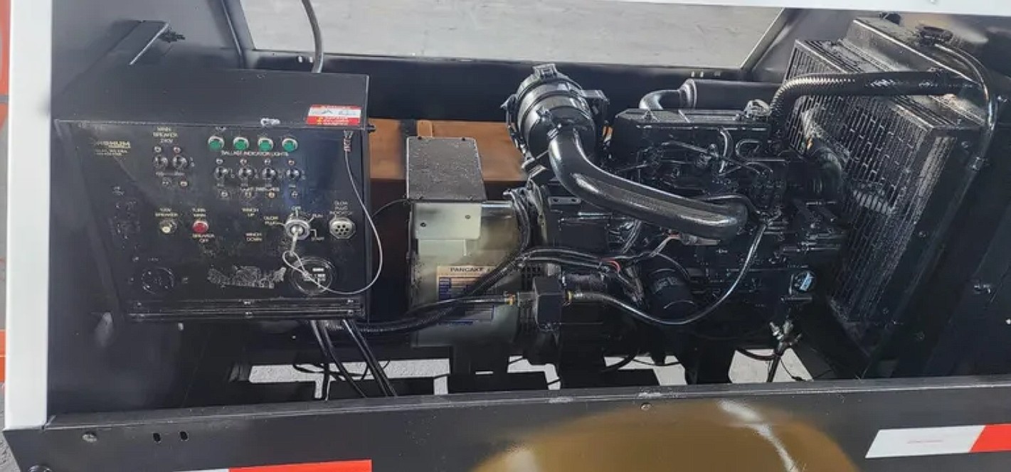 Torre de Iluminação Cabinada  - Foto 9