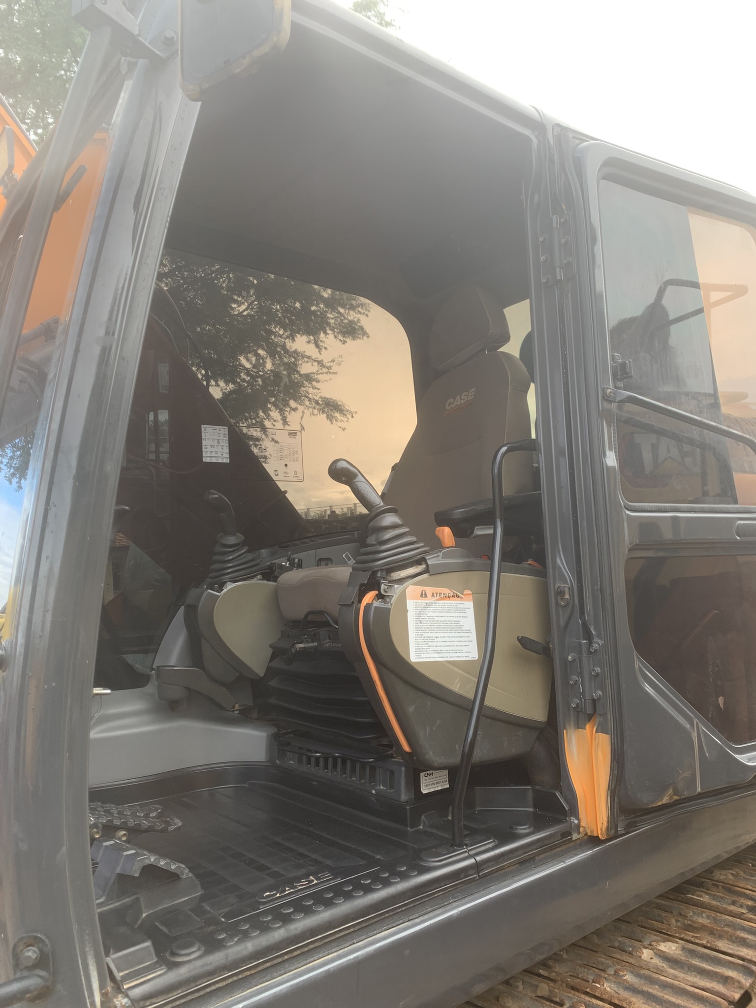 Escavadeira Hidráulica CASE CX220C - Foto 5