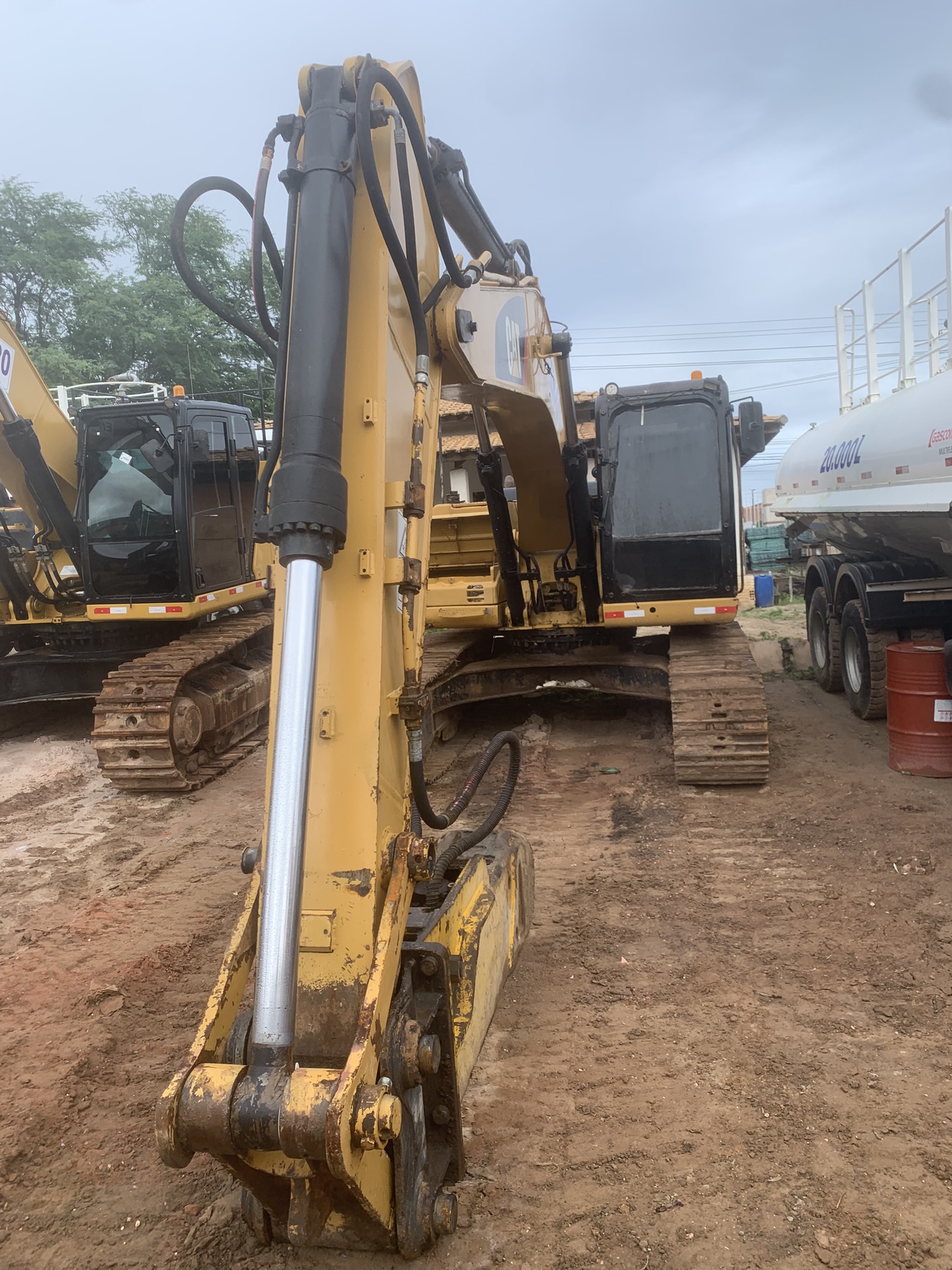 Escavadeira Hidráulica CAT 323 - Foto 10