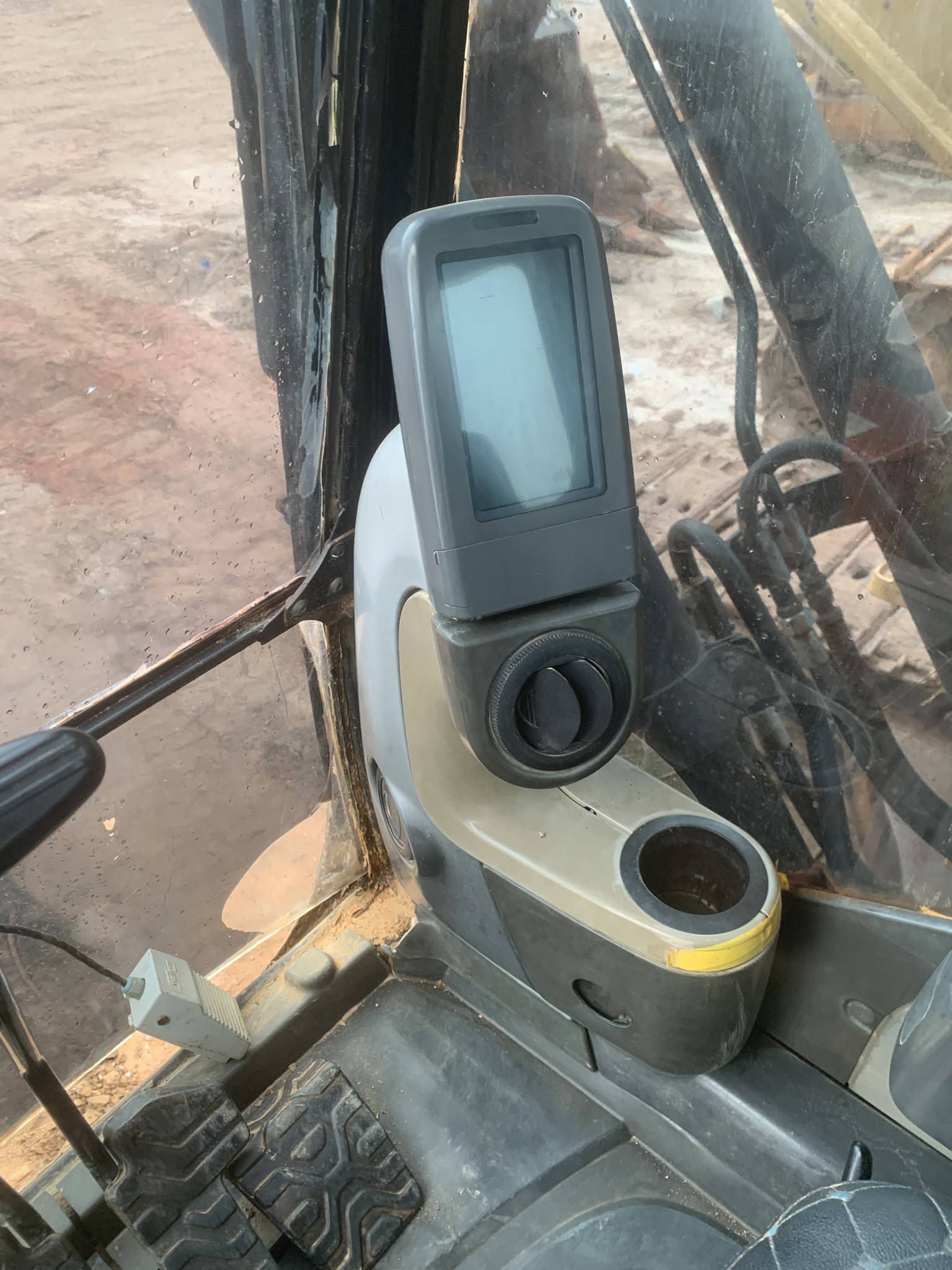 Escavadeira Hidráulica CAT 323 - Foto 2