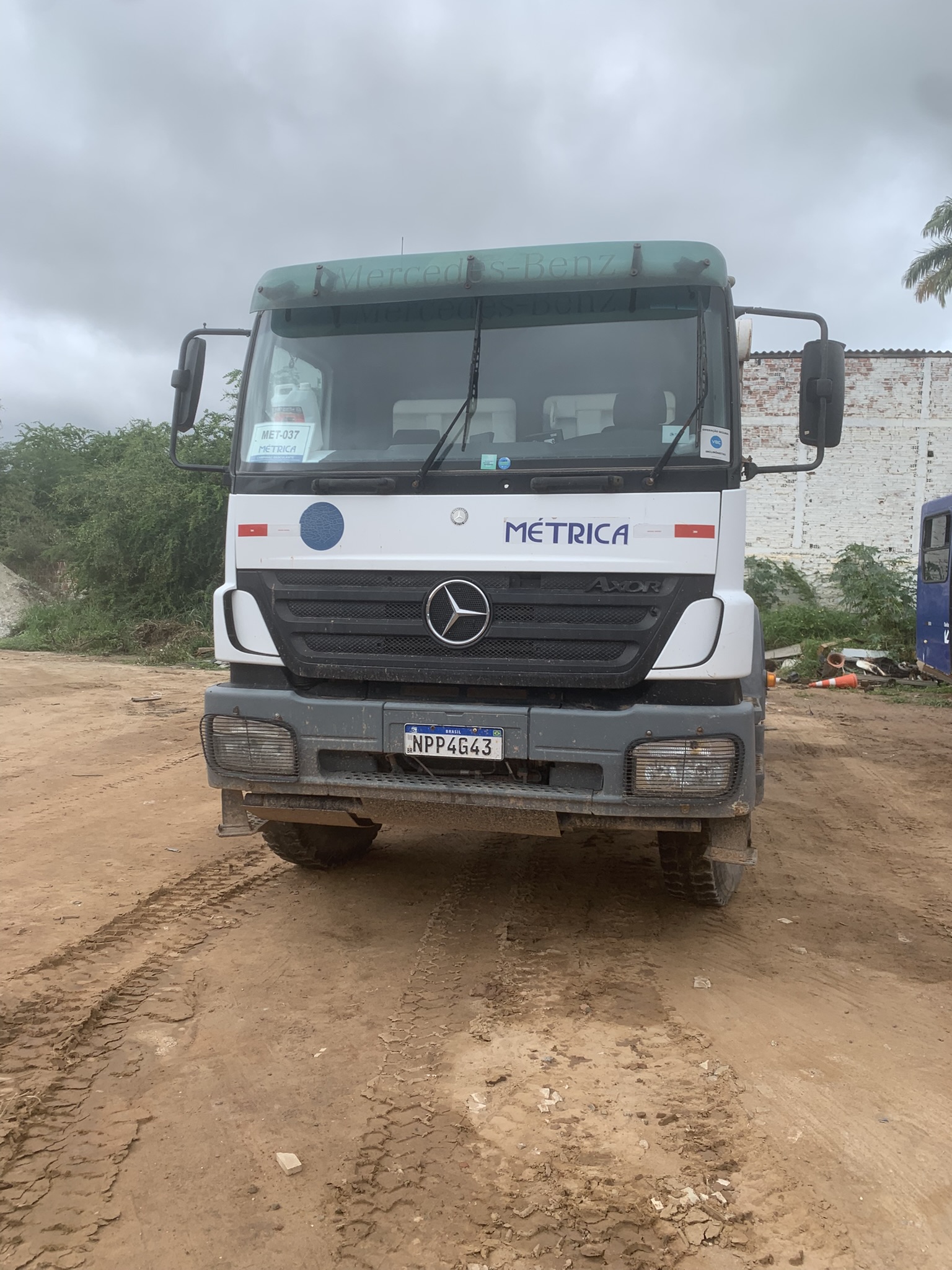 Caminhão Basculante 14m³ - Foto 2