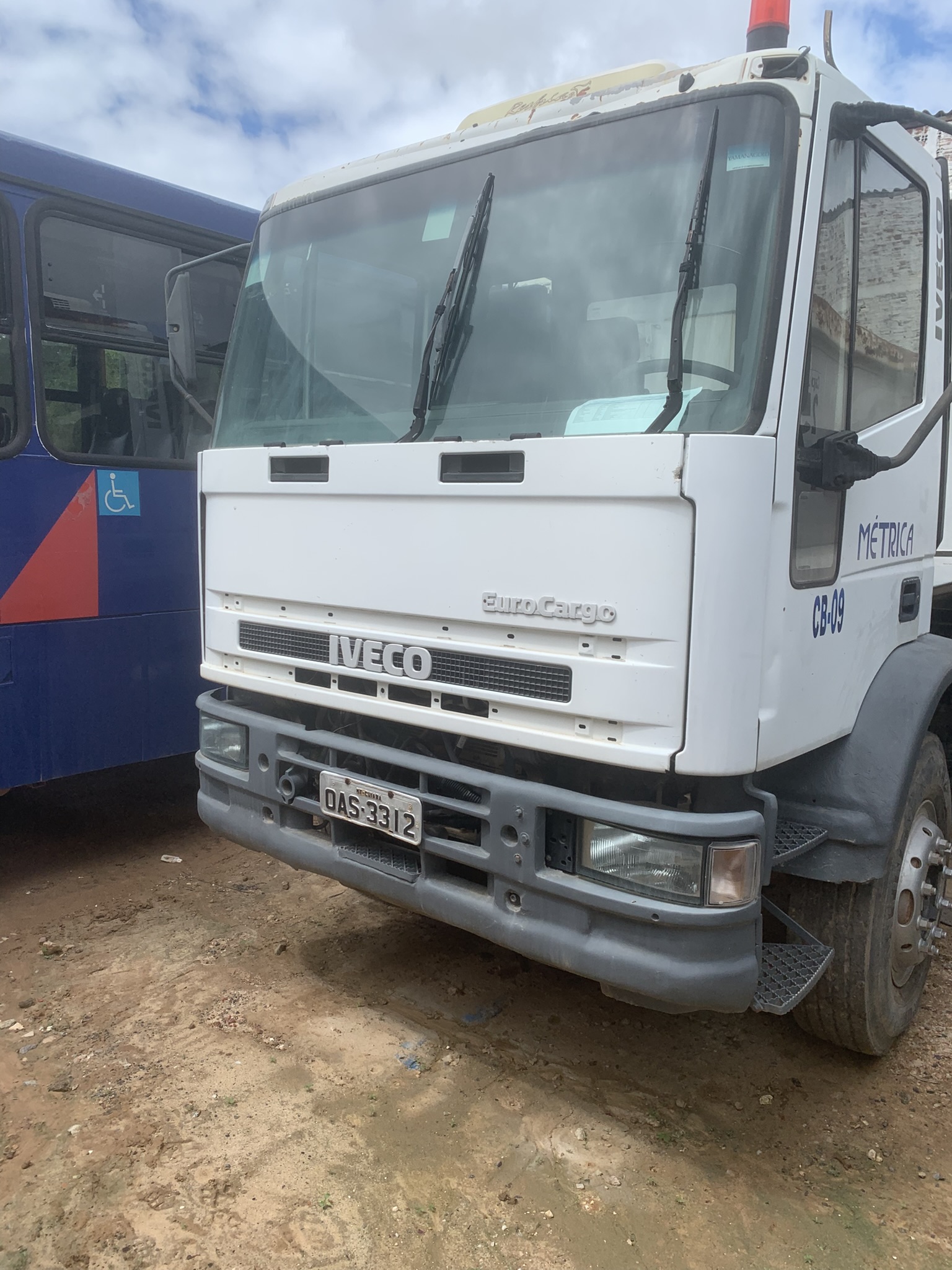 Caminhão Basculante - Foto 3