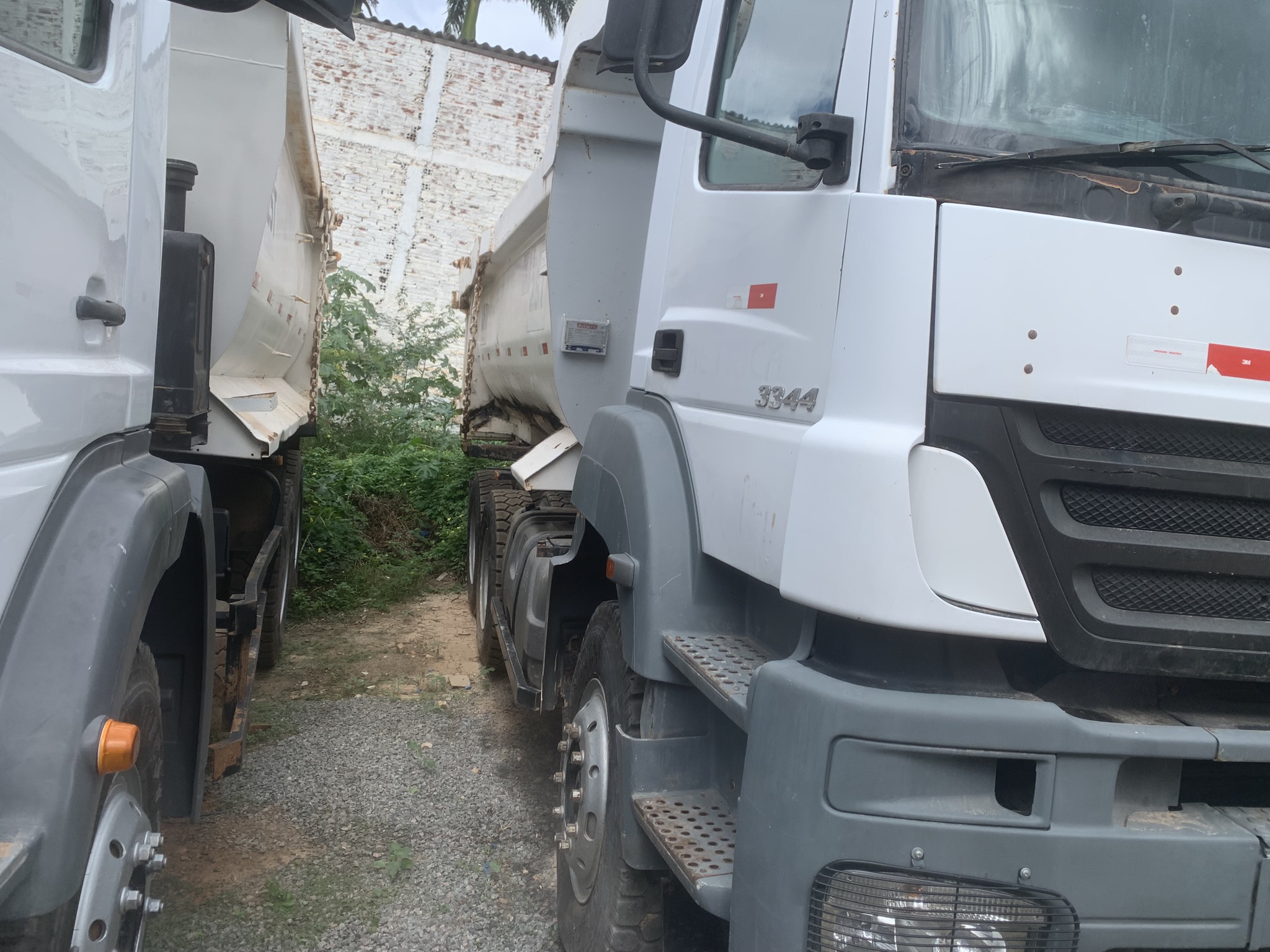 Caminhão Basculante 16m³ - Foto 3