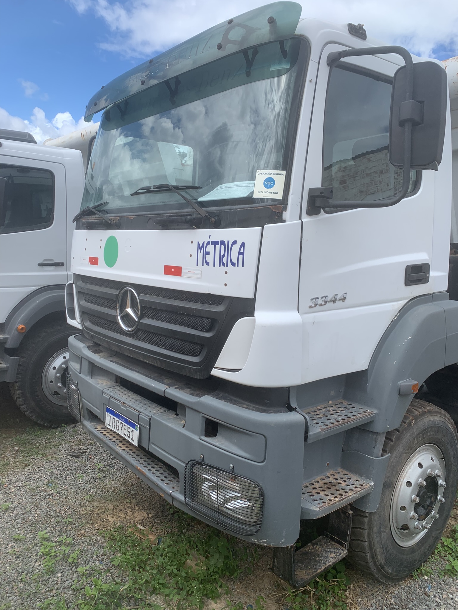 Caminhão Basculante 16m³ - Foto 4