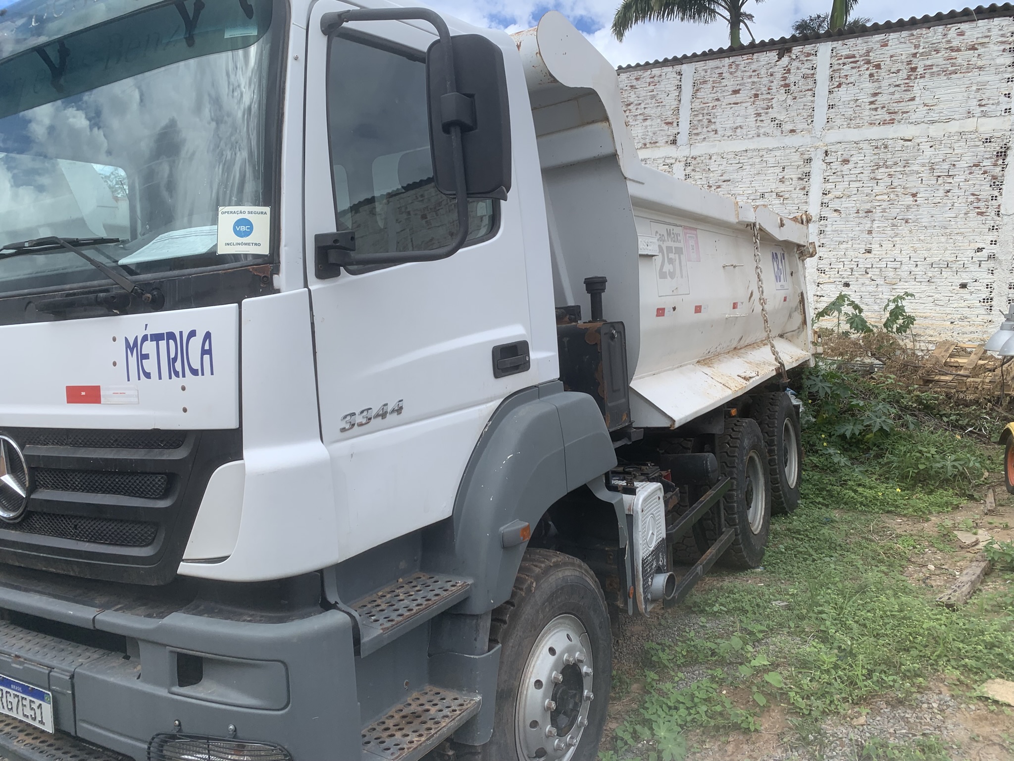 Caminhão Basculante 16m³ - Foto 5